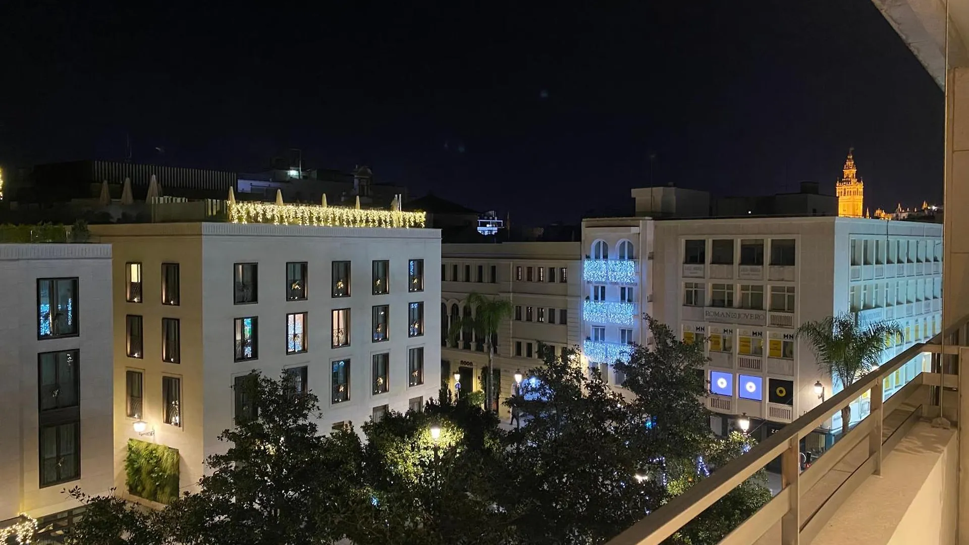 Casas De Sevilla - Apartamentos Magdalena Plaza Habitats スペイン