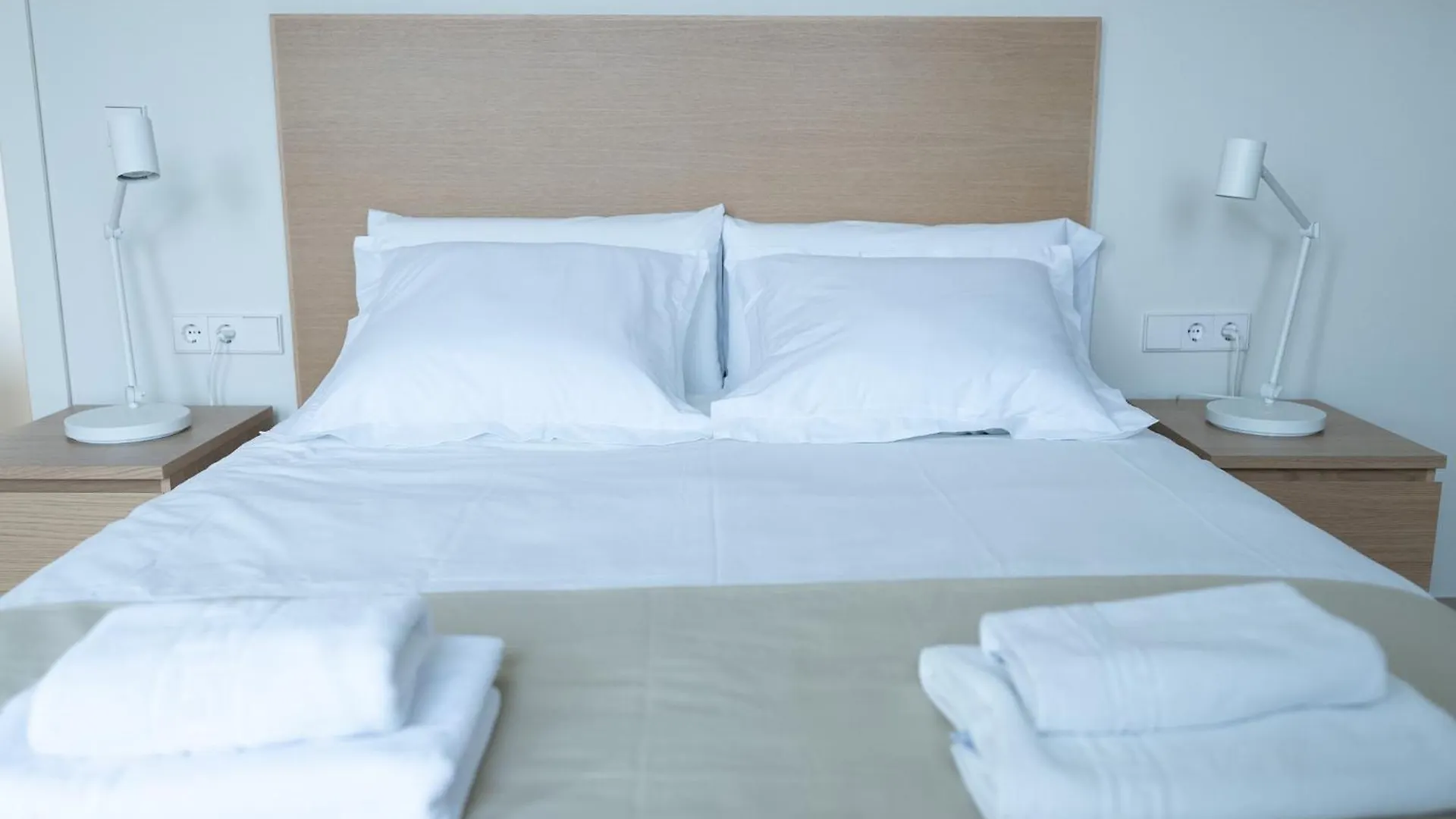 Casas De Sevilla - Apartamentos Magdalena Plaza Habitats セビリア
