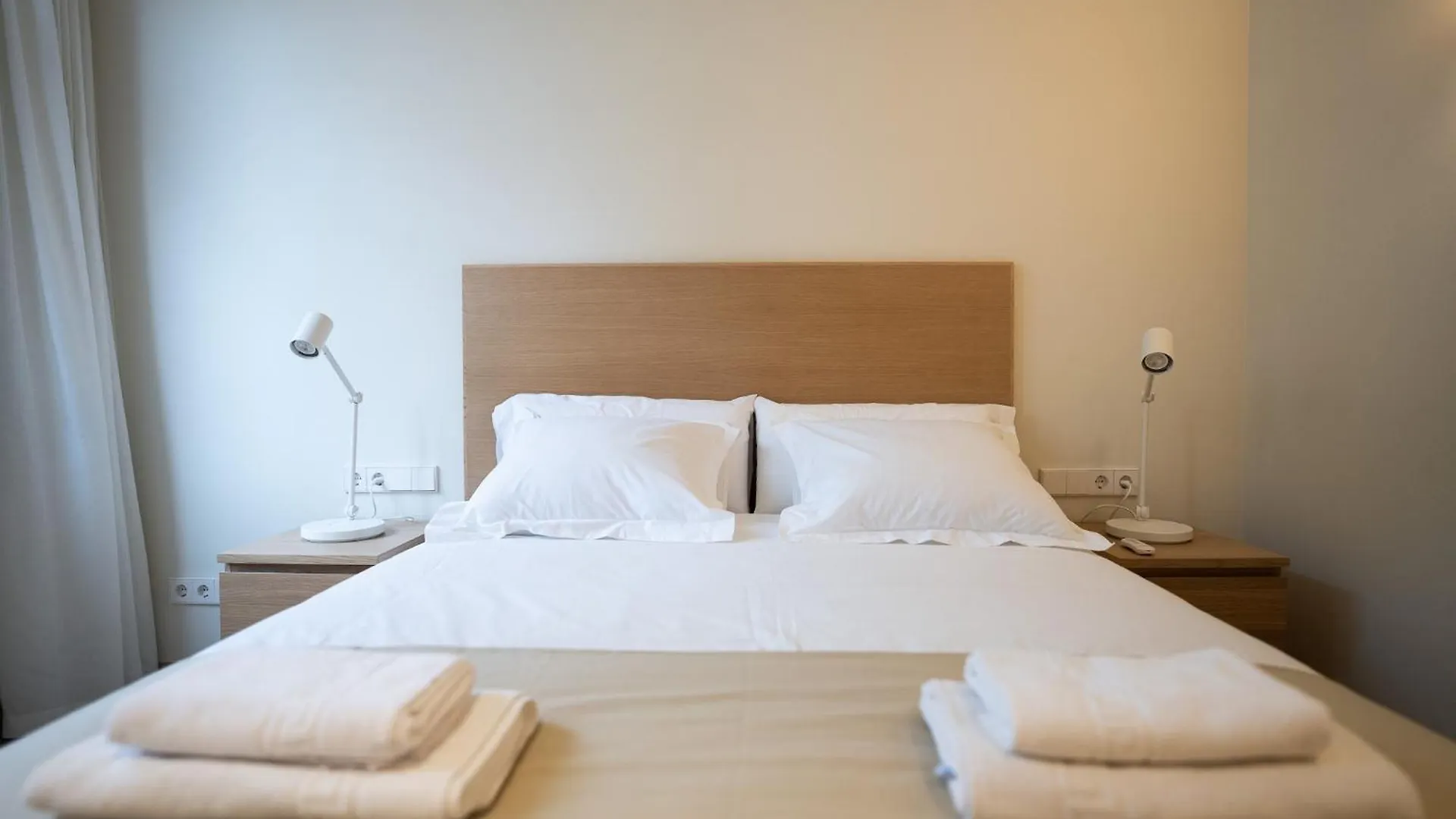 Casas De Sevilla - Apartamentos Magdalena Plaza Habitats 0*, セビリア スペイン